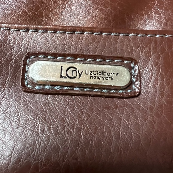 Liz Claiborne ID Pouch - Picture 3 of 5